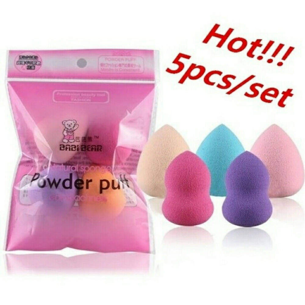 Makeup blending sponges